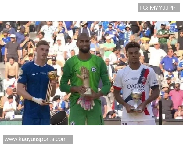 拜仁官方宣布拉姆荣获联邦功勋勋章展现足球公平竞赛精神 拜仁官方宣布拉姆荣获联邦功勋勋章展现足球公平竞赛精神