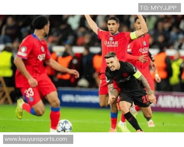 欧冠之夜药厂迎战巴黎小埃梅里赞登贝莱低调却实力非凡 欧冠之夜药厂迎战巴黎小埃梅里赞登贝莱低调却实力非凡