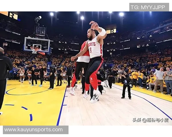 狄龙投篮失准表现平平18投仅中6球三分球命中率低迷