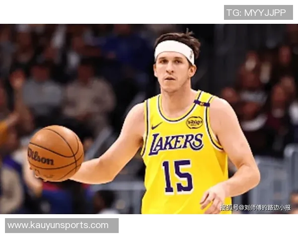 里夫斯赛季前四场狂砍143分创湖人队史第三高仅次于乔丹和科比 里夫斯赛季前四场狂砍143分创湖人队史第三高仅次于乔丹和科比