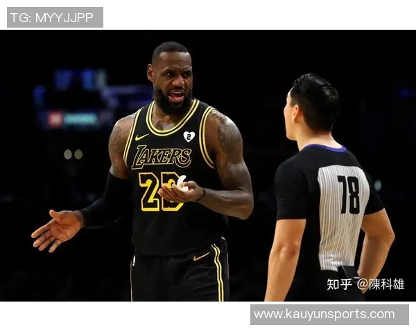 詹姆斯自信回应适配能力为何引发外界质疑令人费解