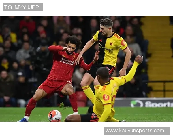 埃利奥特22岁选择离开利物浦加盟维拉出场时间仅174分钟身价仍达3500万 埃利奥特22岁选择离开利物浦加盟维拉出场时间仅174分钟身价仍达3500万