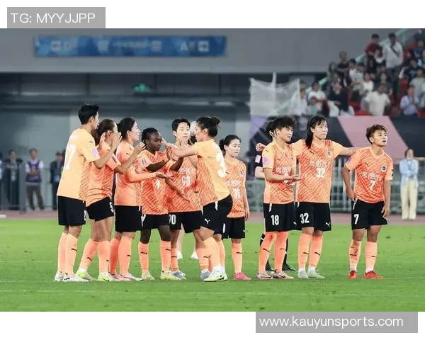 奥克兰联女足主帅感谢国际足联舞台遗憾遭武汉女足淘汰 奥克兰联女足主帅感谢国际足联舞台遗憾遭武汉女足淘汰