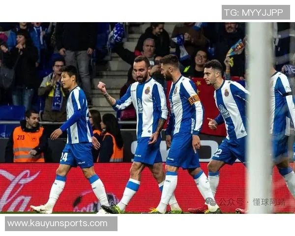 加泰德比火药味升级西班牙人前锋娱乐节目放话要对付亚马尔